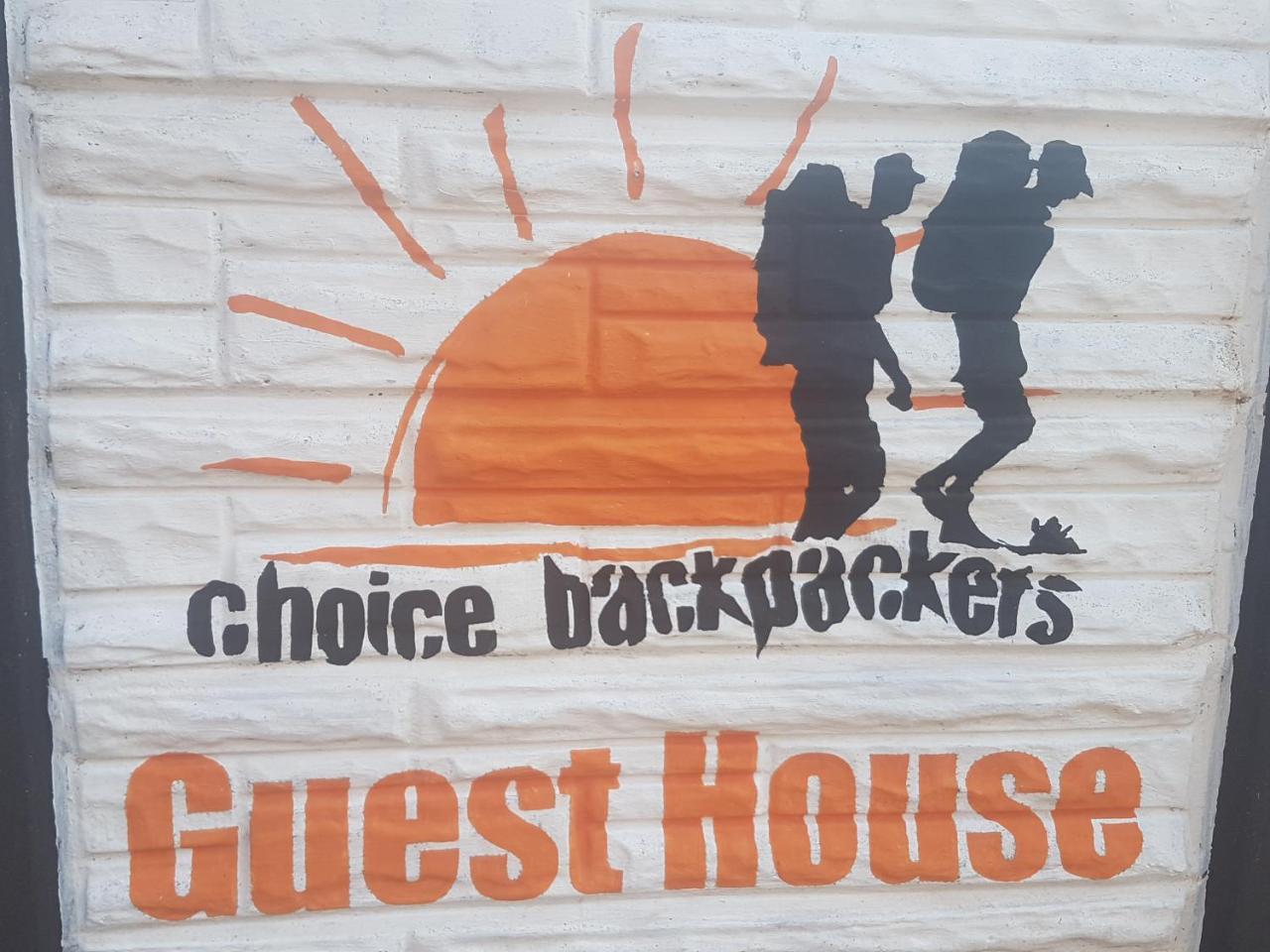 Choice Backpackers Lodge Булавайо Екстериор снимка